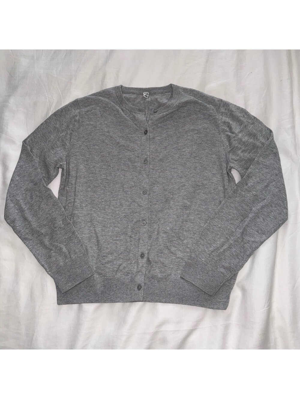 Uniqlo Women's Gray Button-Front Cardigan Sweater